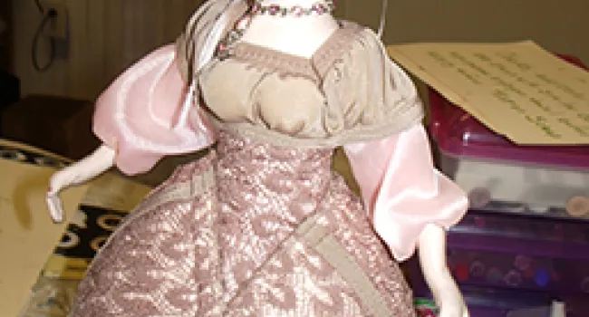 Kathy Houser: Dollmaking Photo | Digital Traditions